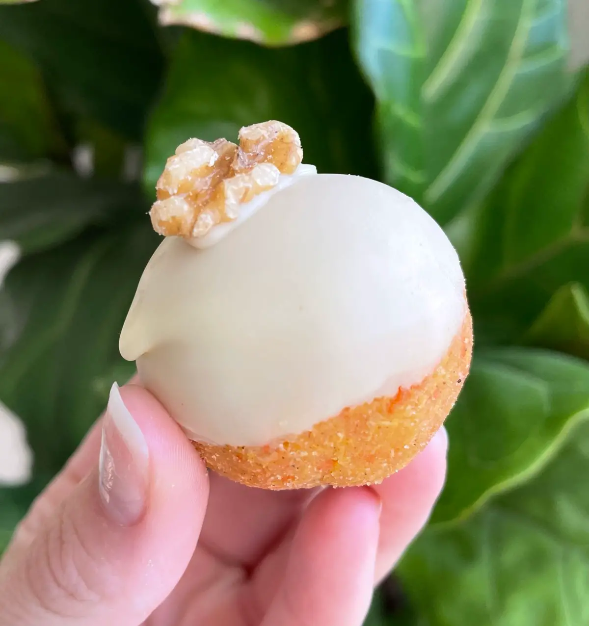 Healthy Carrot Cake Bliss Balls
